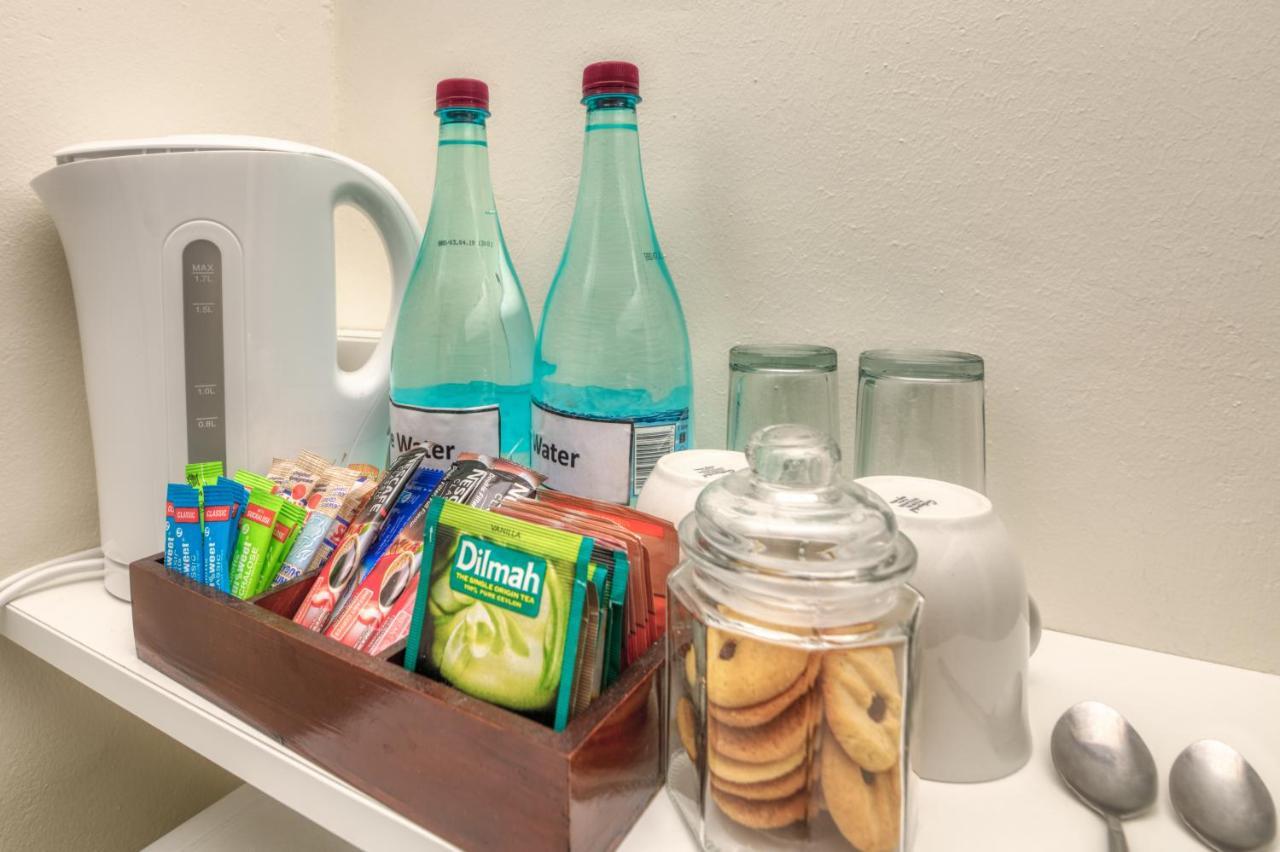 ホテル マーメイド ゲスト ハウス ストロイスバーイ エクステリア 写真